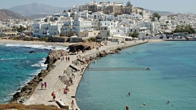 Νάξος: Στην κορυφή των 18 πιο εντυπωσιακών νησιών της Ευρώπης για το 2026
