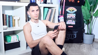 «ohmygod»: Το so cute single του TEO x3 (vid)