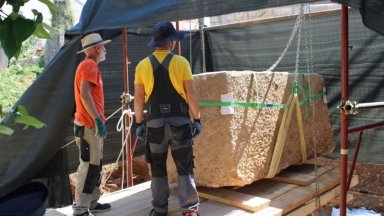 Σαρκοφάγος 5 τόνων έμεινε σφραγισμένη για 1.500 χρόνια: Όταν την άνοιξαν βρήκαν μέσα έναν άνθρωπο