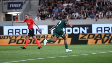 «Ευρωπαίος» με buzzer beater πέναλτι του Ντέσερς στο 125'! 
