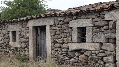 Το χωριό εγκαταλείφθηκε το 1989 και τώρα αγοράστηκε ολόκληρο για 310.000€: Η επένδυση 7 εκατ. ευρώ που θα αναγεννήσει την περιοχή