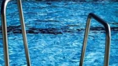 Θλίψη στην Πάρο: 4χρονο παιδί πνίγηκε σε πισίνα beach bar