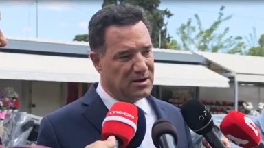 Άδωνις για Μαζωνάκη: «Συγγνώμη που το σύστημα δεν τον προστάτευσε από κάτι πάρα πολύ άσχημο» (vid)