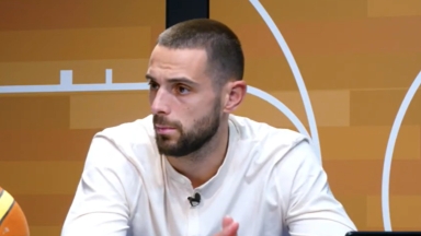 Παπαπέτρου στο Gazz Floor by Novibet: «Είχαμε πολύ καιρό να δούμε τρεις Έλληνες στην πεντάδα του Παναθηναϊκού»