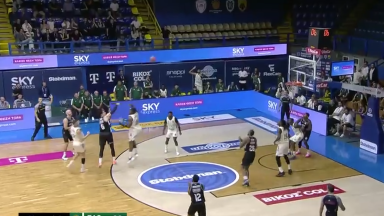 Αυτά μόνο στο μπάσκετ: Το απίθανο buzzer-beater του Όσμαν που ξέρανε τον «πρώην» Παναθηναϊκό και έστειλε στον τελικό τον ΠΑΟΚ