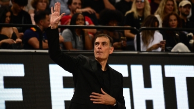 Μπαρτζώκας: «Να σας διαβεβαιώσω πως όσα λέγονται για τον Ταϊρίκ Τζόουνς είναι απολύτως αναληθή!»