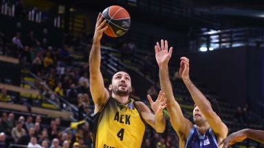Κατσίβελης στο Gazzetta: «Ο Ερτέλ τους... φτιάχνει όλους, βγήκαμε μπροστά για τον Μπάρτλεϊ»