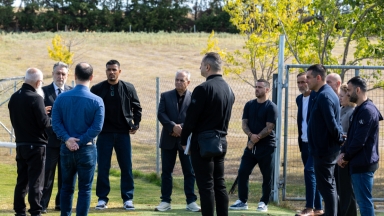 Ξανά στη Νέα Μεσημβρία ο Σαββίδης: «Πρωτάθλημα και Champions League οι στόχοι μας», είπε σε Λίσι και παίκτες