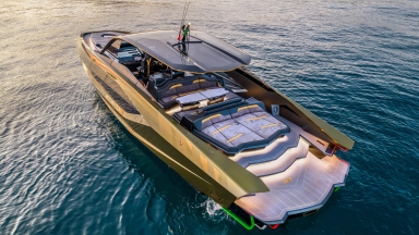 Το θαλάσσιο super car Lamborghini των 6 εκατ. που μαγνήτισε τα βλέμματα στη Μύκονο (vid) 