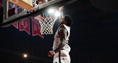 Ταϊρίκ Τζόουνς Ολυμπιακός