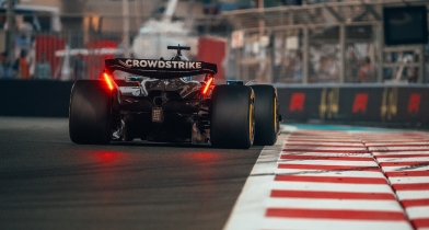 To «τραγούδι» του νέου κινητήρα της Mercedes (vid)