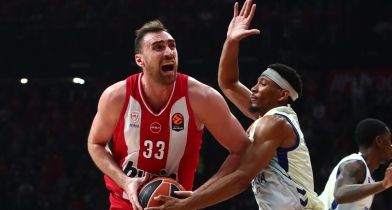 Μιλουτίνοφ