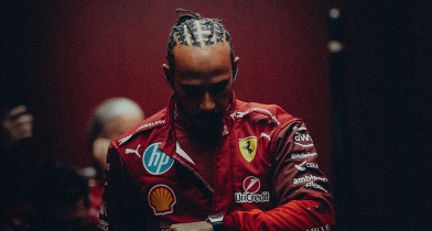 Ferrari: Η σύγκριση Χαμιλτον-Σουμάχερ μετά το δύσκολο 2025