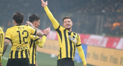 Λούκα Γιόβιτς