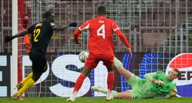 Ο Νόιερ αποκρούει στο ματς με την Ουνιόν