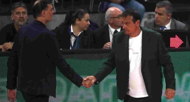 Ολυμπιακός-Παναθηναϊκός: Η σύγκρουση στρατηγικών και η επιρροή του Χέιζ-Ντέιβις