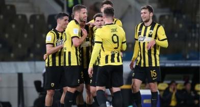 Μόνη, πρώτη, καλύτερη και με διαφορά!