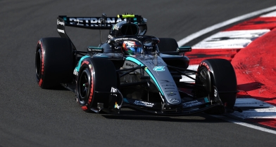 Μεγάλη νίκη Αντονέλι στην Κίνα σε έναν αγώνα-διαφήμιση για την F1