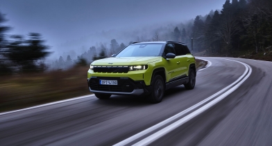 Στην Ελλάδα το νέο Jeep Compass - Αυτές είναι οι εκδόσεις και οι τιμές