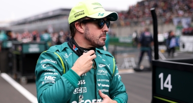 Ο Αλόνσο τώρα υπερασπίζεται τη Honda