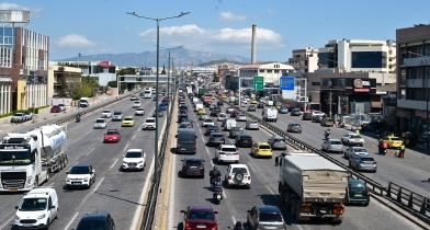 Η Βίβλος της επιστροφής του Πάσχα: Οι «10 Εντολές» για ασφαλή διαδρομή