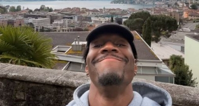 Νέο ταξίδι αστραπή του Χέιζ-Ντέιβις, πήγε στην Ελβετία!