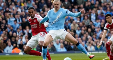 Live το ντέρμπι κορυφής της Premier League: Μάντσεστερ Σίτι - Άρσεναλ