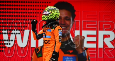 Επιβλητικό 1-2 για τη McLaren στον Αγώνα Σπριντ του Μαϊάμι