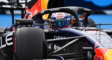 O Φερστάπεν κατέκρινε τη Red Bull για το στήσιμο της RB22