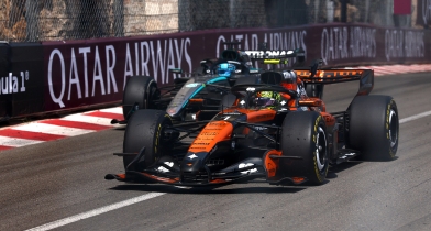 Η McLaren νιώθει τις συνέπειες ως πελατειακή ομάδα της Mercedes