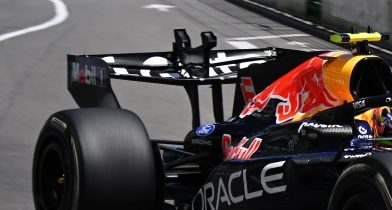 Ομάδες της F1 βρήκαν «παράθυρο» στους κανονισμούς και παρουσίασαν καινοτόμες πίσω αεροτομές στο Μονακό