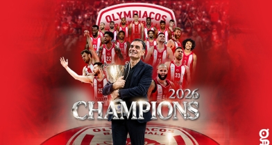 Πρωταθλητής ο Ολυμπιακός, με τριάδα-φωτιά λύγισε τον Παναθηναϊκό στο ΣΕΦ και σήκωσε το 16ο!
