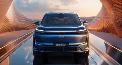 Πώς η στρατηγική «Five by Five» της Geely οδηγεί την παγκόσμια επέκτασή της