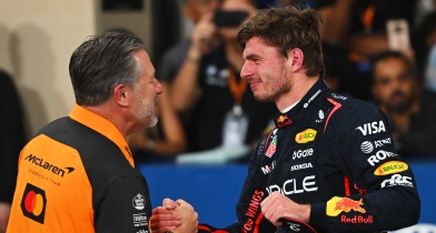 Η απάντηση της McLaren στις φήμες για Φερστάπεν