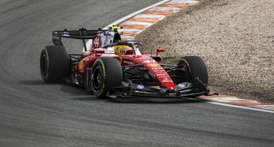 Παράπονα Χάμιλτον στη Ferrari για τη διαχείριση του αγώνα του: «Δεν κάναμε καλή δουλειά ως ομάδα»
