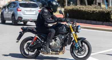 Moto Guzzi The Trip 500: Το ταξίδι στα μικρομεσαία κυβικά ξεκινά