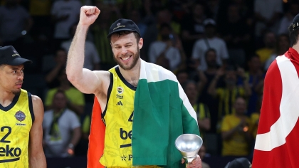 Νικολό Μέλι