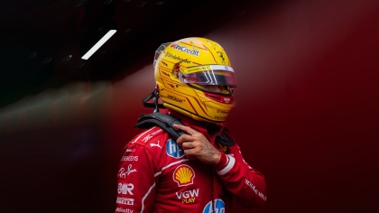 Βιλνέβ: «Αχρείαστα τα team orders στον Χάμιλτον, η Ferrari είναι χαμένη»