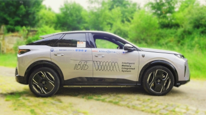 Η Stellantis παρουσίασε τη νέα μπαταρία IBIS με ενσωματωμένο inverter και φορτιστή