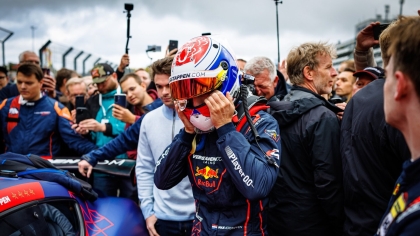 LIVE TV: Ο τετράωρος αγώνας του Φερστάπεν στο Νίρμπουργκρινγκ με Ferrari