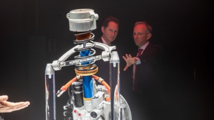 Ferrari Elettrica: Hλεκτρική στροφή αλλά με την ταυτότητα του Cavallino Rampante