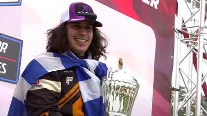 Πρωταθλητής ο Θωμάς Κρασώνης στο EuroNASCAR - Ήχησε στο Βέλγιο ο εθνικός μας ύμνος (vid)