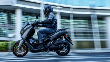 Yamaha NMAX 155 TECH MAX: Ηλεκτρική μετάδοση και κορυφαία τεχνολογία στην πόλη