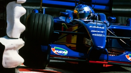 Σαν Σήμερα: Ο Προστ έβαλε πωλητήριο στην ομάδα του (vid)