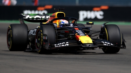 O Φερστάπεν σκέφτεται να αλλάξει αριθμό το 2026