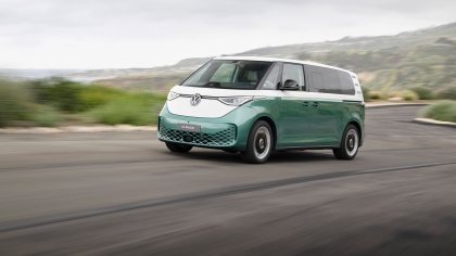 Οδηγήσαμε το 7θέσιο Volkswagen ID.Buzz LWB, τον ηλεκτρικό «Γολιάθ» της νοσταλγίας