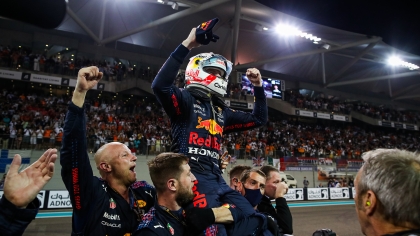 Πρώην αγωνοδίκης FIA: «Ο Μάσι χάρισε το πρωτάθλημα στον Φερστάπεν το 2021»