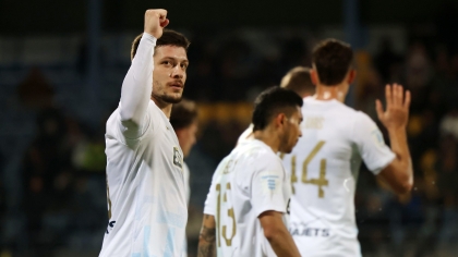 Κρατάει το διπλό κορυφής, την κλάση Γιόβιτς - Στρακόσα και τίποτα άλλο!