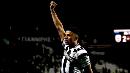 Το φαινόμενο Τάισον: Στα 38 του, αρνείται να μεγαλώσει και παίζει σαν να ξεκινά τώρα!