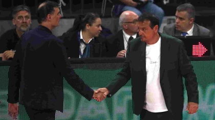 Ολυμπιακός-Παναθηναϊκός: Η σύγκρουση στρατηγικών και η επιρροή του Χέιζ-Ντέιβις